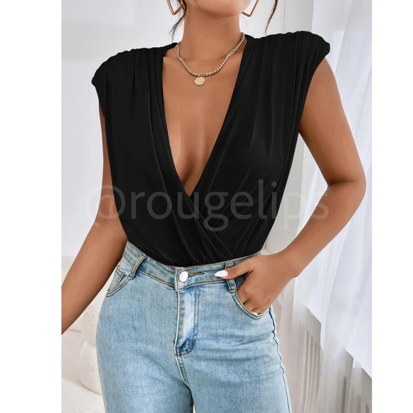 Black Ruched Bodysuit Deep V-Neck Overlapping Front Shoulder Pads - Picture 3 of 7
